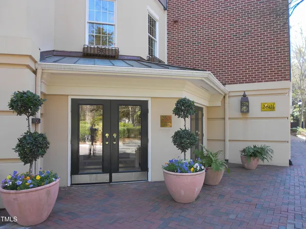 2801 Glenwood Gardens Ln Unit 106, Raleigh, NC 27608