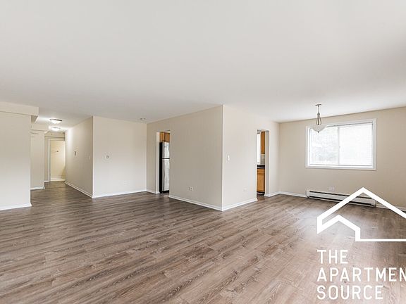 3rd image of 9445 Kenton Ave APT 101