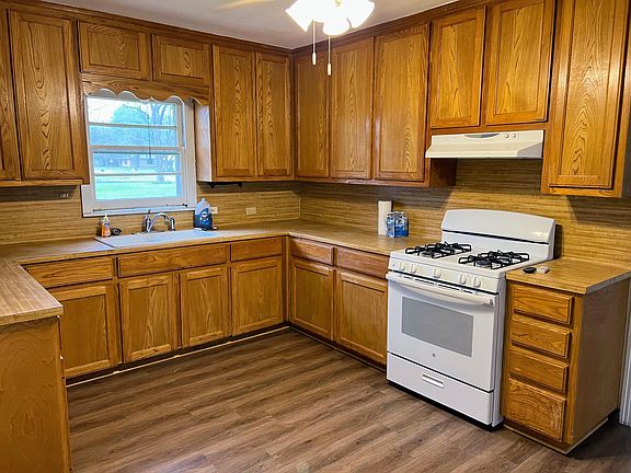 3rd image of 509 Whitehead St