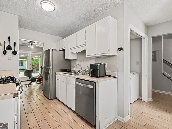 2nd image of 7967 Creekstone Way