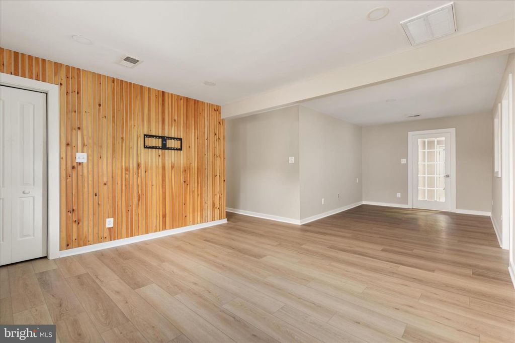 14013 Glenkirk Rd, Gainesville, VA - View 5