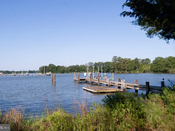 9796 Mill Point Rd, Easton, MD 21601