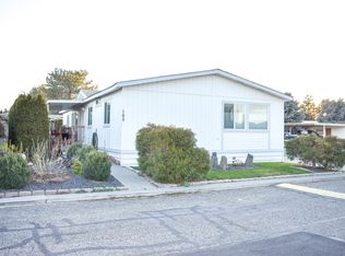 3324 W 19th Ave TRAILER 165, Kennewick, WA