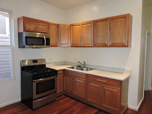 5th image of 8713 S Buffalo Ave #2