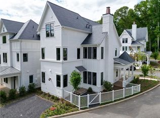 11530 Serenbe Ln, Chattahoochee Hills, GA 30268