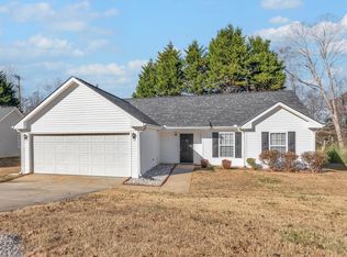 3 Rivereen Way, Simpsonville, SC 29680
