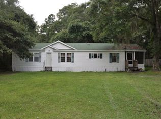 21191 Highway 82, Hortense, GA 31543