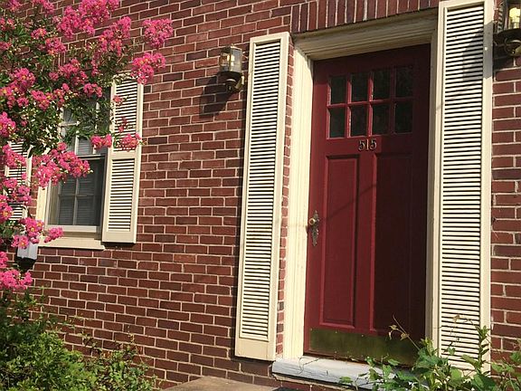 2nd image of 515 Pitt St APT 4