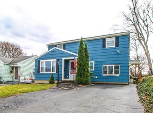 199 Falstaff Rd, Rochester, NY 14609