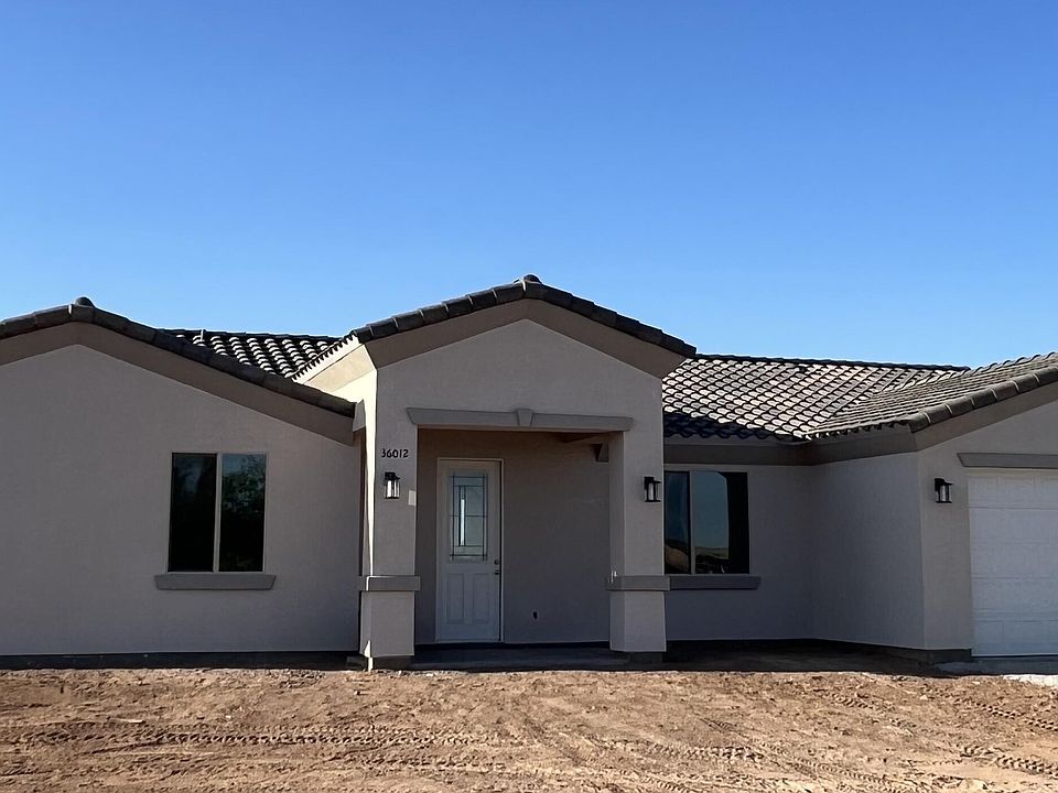 1st image of 36012 W INDIANOLA Avenue