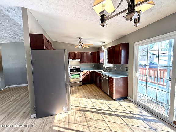 2nd image of 198 Ocean Park Dr