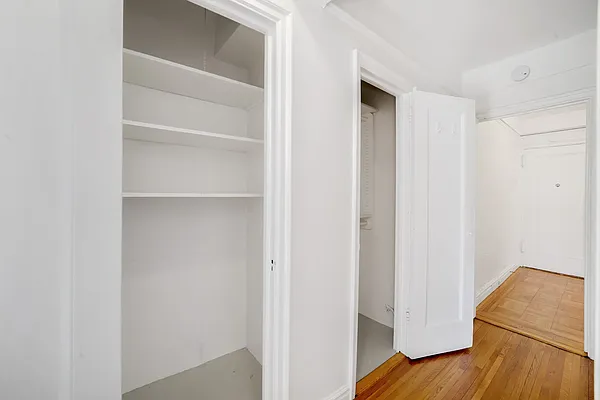 Rented by Keller Williams NYC | media 6