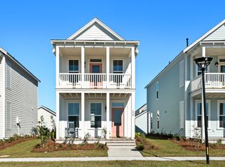 220 Midtown Ave, Summerville, SC 29486