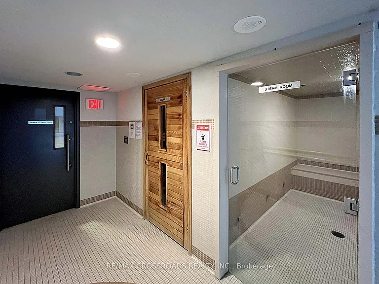190 Borough Dr #2011 — Photo 26