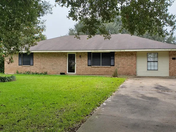 494 Grand Marais Rd, Church Point, LA 70525