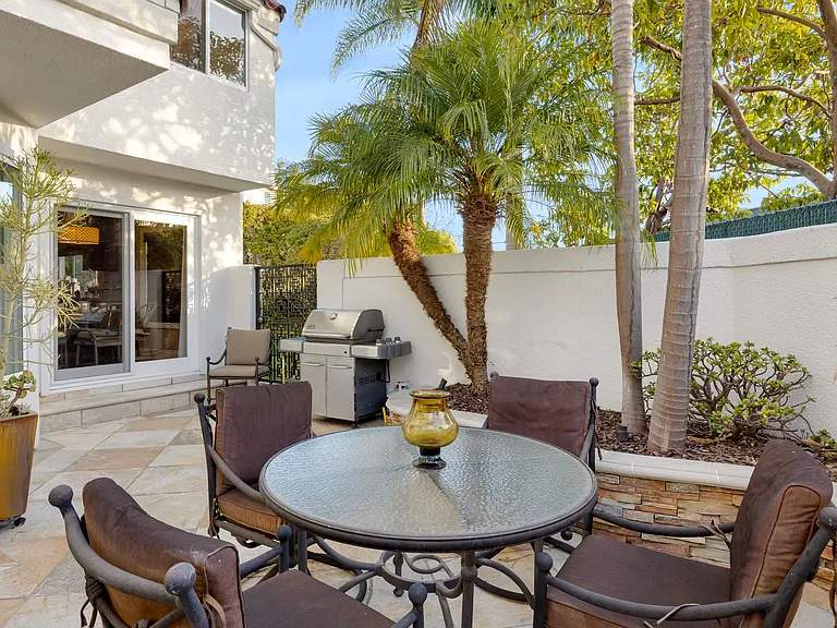 48 La Paloma — Photo 36