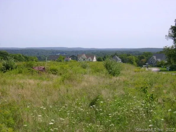 LOT 32 Highland Terrace, East Hampton, CT 06424