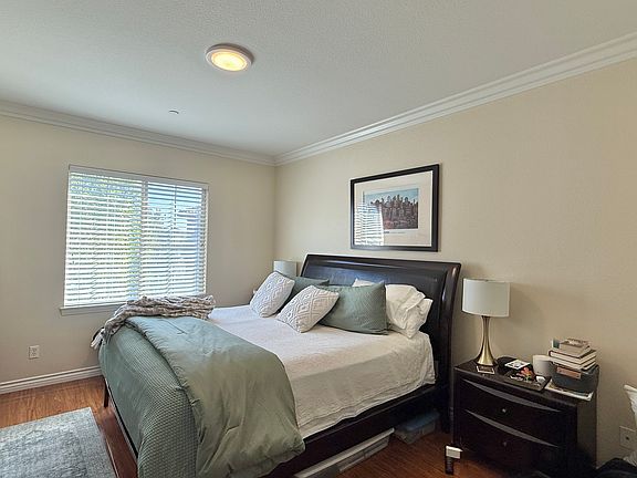 3rd image of 10620 Canyon Grove Trl