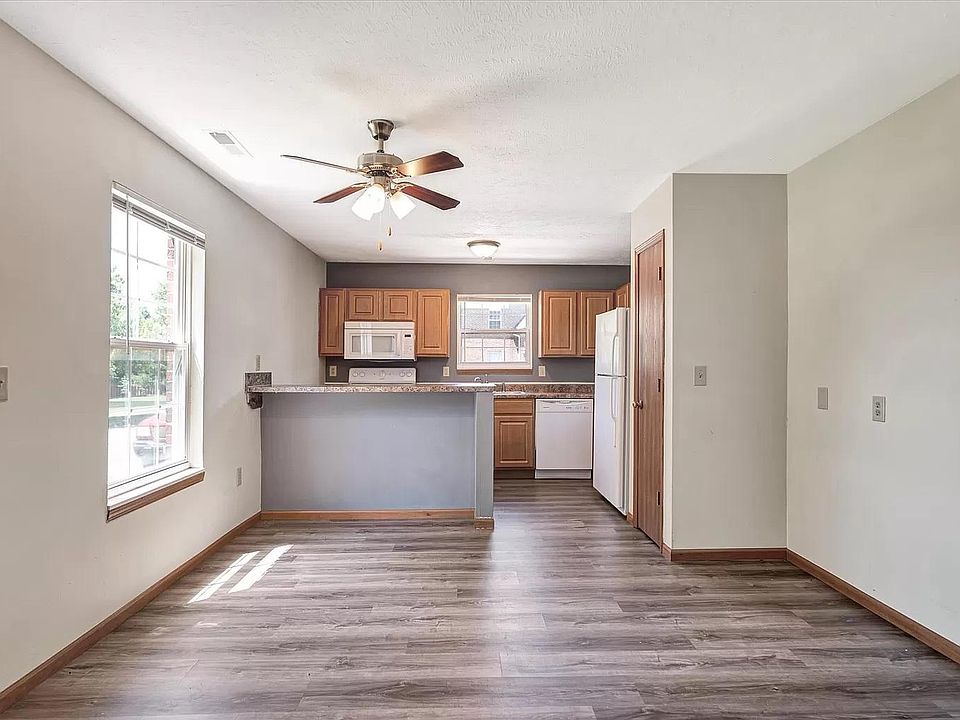 Elm Point Apartment Rentals Bloomington, IL Zillow