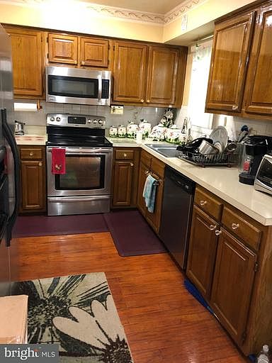 2nd image of 12354 Herrington Manor Dr