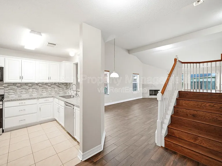 19722 Eagle Canyon Way — Photo 7