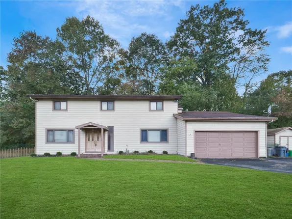 49 Highlake Drive, Thiells, NY 10984