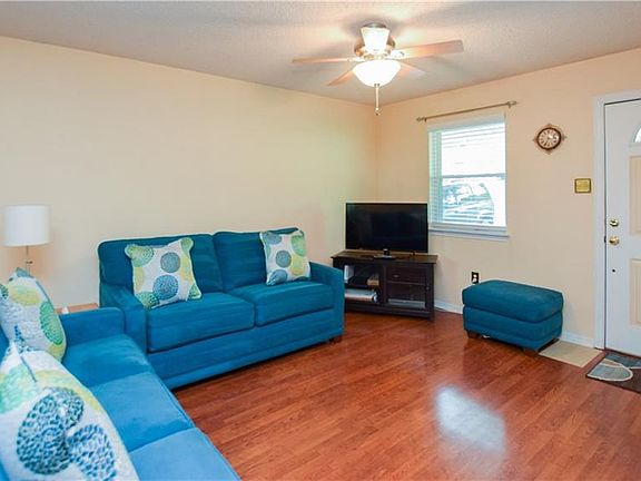 5th image of 609 Traci Dr