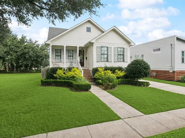 1463 Mithra St, New Orleans, LA 70122