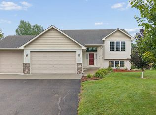 407 66th St SW, Waverly, MN 55390