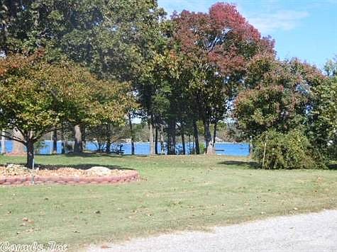 3rd image of Xxx Tri Lakes Dr