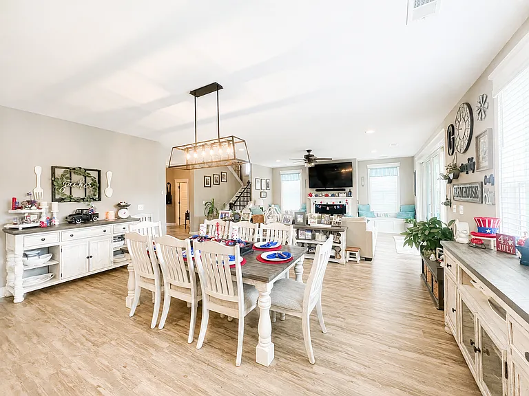 711 Torridon Ln — Photo 14