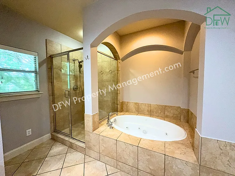 4317 Cedar Springs Rd #E — Photo 17