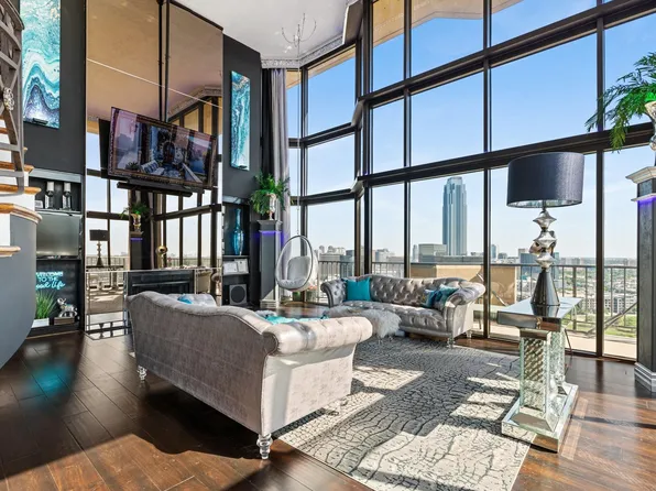 3350 McCue Rd APT 2404, Houston, TX 77056