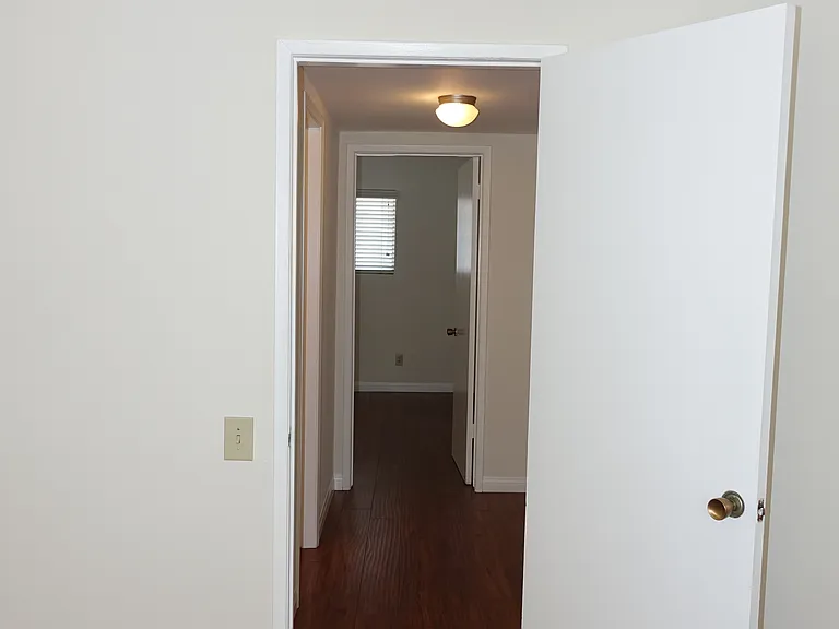 1125 Melrose Ave — Photo 10