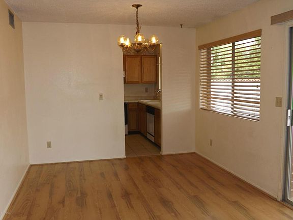 4th image of 3742 W Brambly Pl