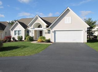 1306 Oakmont Dr, Wadsworth, OH