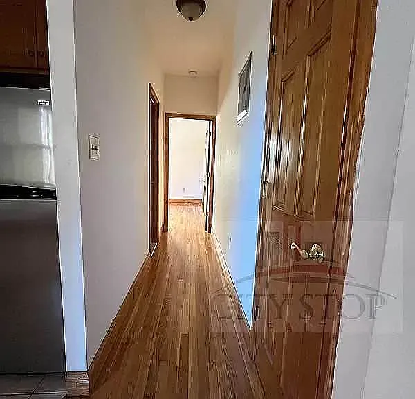 203 W 85th St #PENTHOUSE — Photo 5