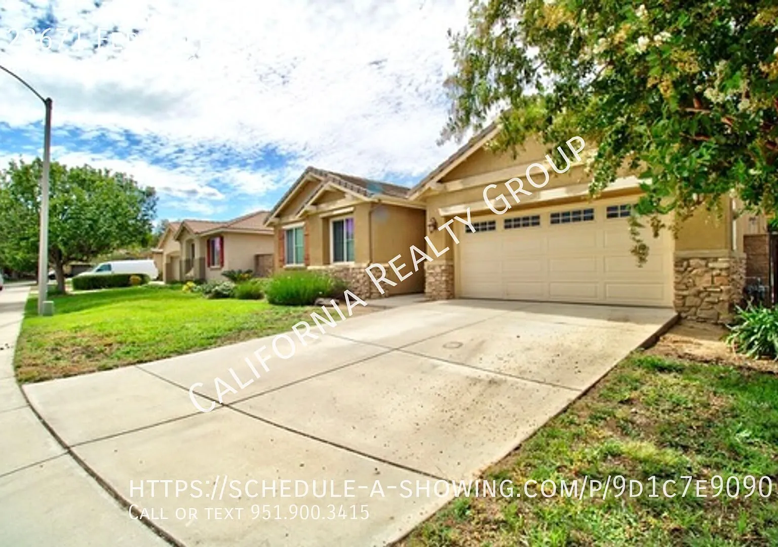 4 bed, 2.0 bath, 1960 sqft, $3,150 — Photo 4