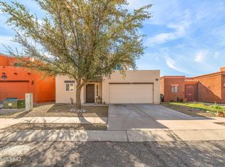 1694 E Calle Grandiosa, Tucson, AZ 85706