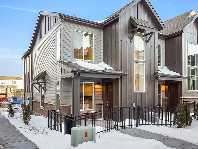 The Townes at Skyline Ridge | Castle Pines, CO — Photo 7