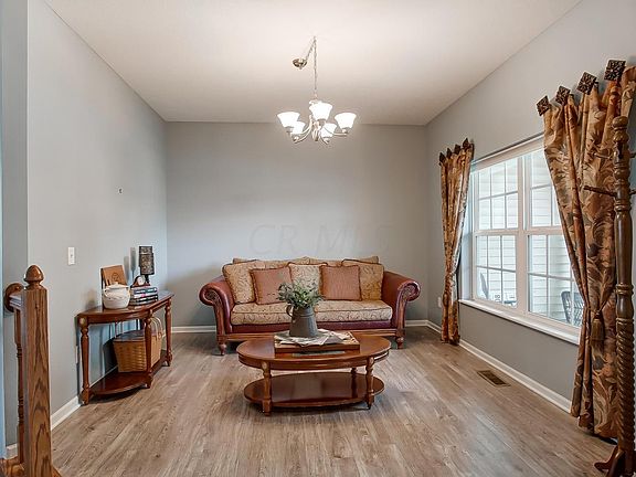 4th image of 108 Mannaseh Dr E