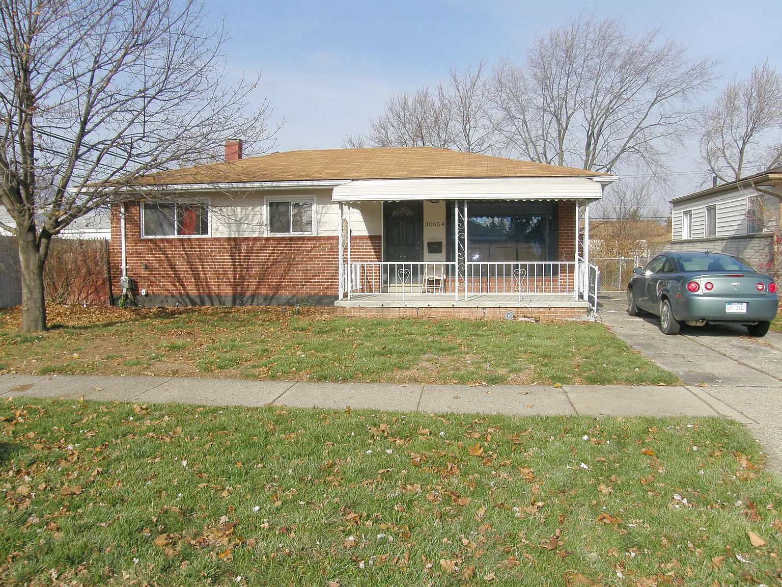 30654 Bradford St photo 1