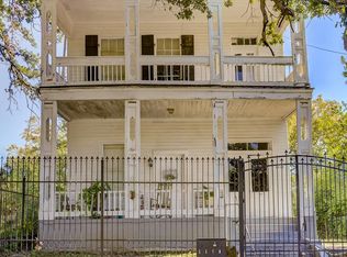 1115 First East St, Vicksburg, MS 39183