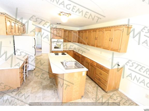2nd image of 1201 Clark Ave