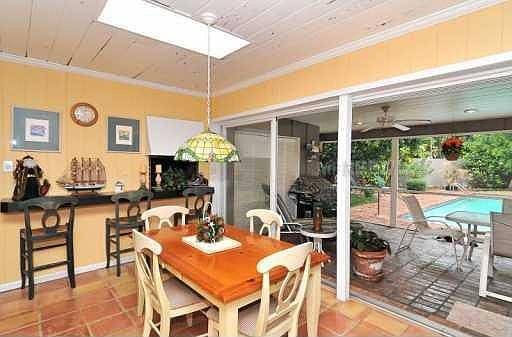 5th image of 4411 Westwood Ln
