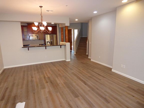 5th image of 28435 N 101st Way