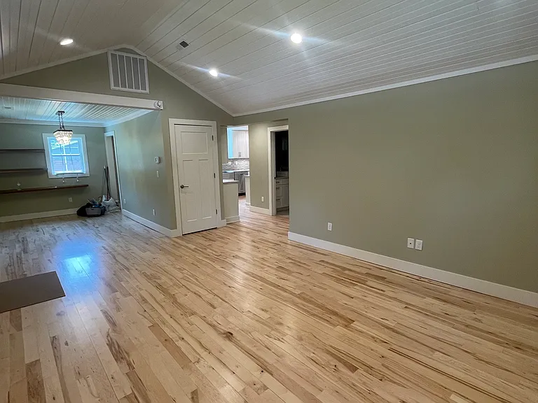 631 Probart St — Photo 3
