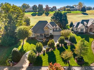 310 Pineberry Dr, Vonore, TN 37885