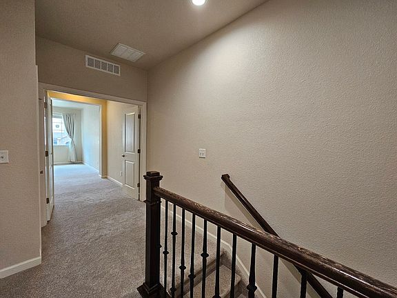 5th image of 9071 E Phillips Dr