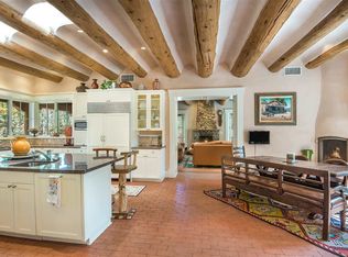 22 Hawthorne Cir, Santa Fe, NM 87506